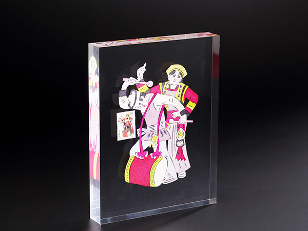 亞克力無(wú)縫熱壓展示臺(tái) BY-BP04